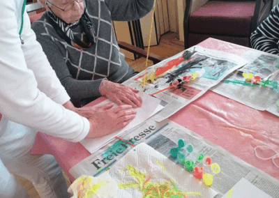 Tagespflege Oelsnitz - Kunst mit einfachen Mitteln