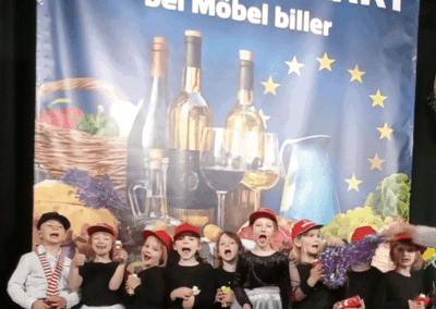 Kita Friesenzwerge - Auftritt beim Europäischen Bauernmarkt