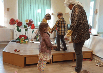 Kita Friesenzwerge - Umwelttheater zu Gast