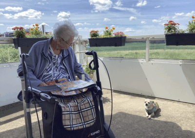 Tagespflege Oeslnitz - Besuch von Hund Cham