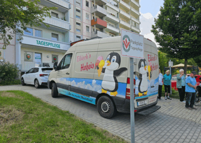 Tagespflege Reichenbach - der Eiswagen war da